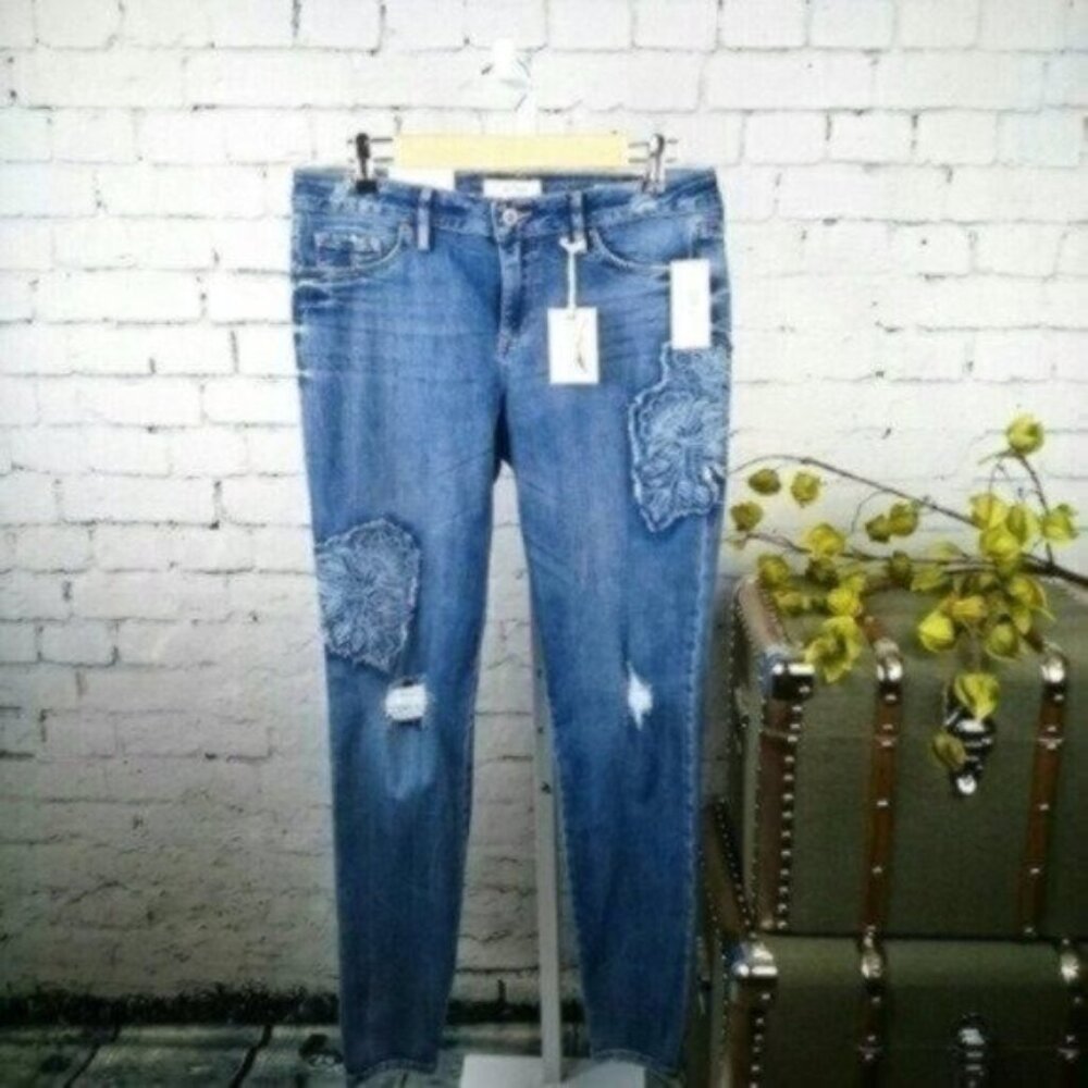 Jessica Simpson Kiss Me Super Skinny Floral Jeans in Blue